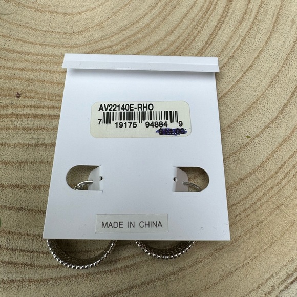 Adrienne Vittadini Silver Tone Textured Rope Hoops NWT - Picture 3 of 3